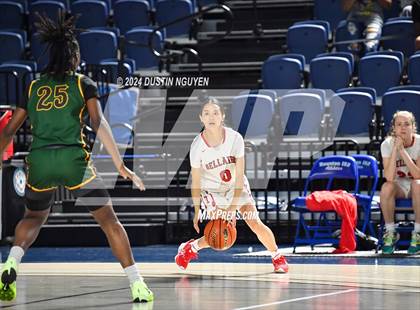 Thumbnail 1 in Bellaire vs. DeSoto (RCS Sports Kickoff Classic) photogallery.