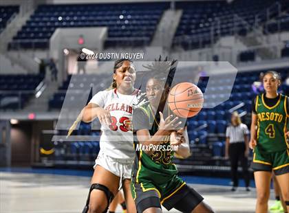 Thumbnail 2 in Bellaire vs. DeSoto (RCS Sports Kickoff Classic) photogallery.