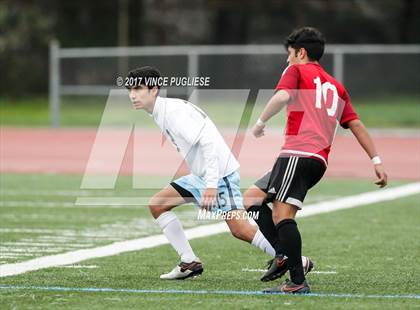 Thumbnail 2 in Burroughs @ Crescenta Valley photogallery.