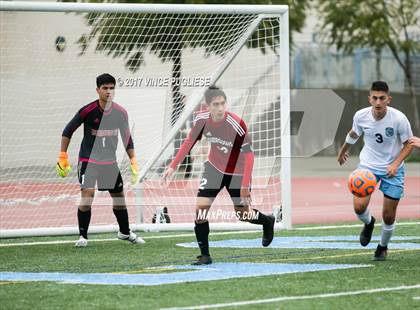 Thumbnail 3 in Burroughs @ Crescenta Valley photogallery.