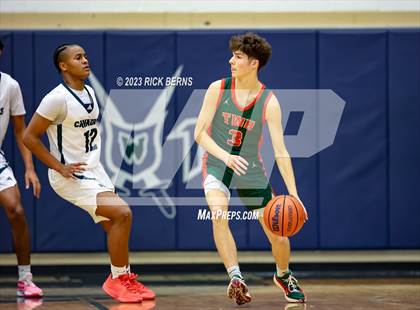 Thumbnail 1 in College Park vs The Woodlands photogallery.