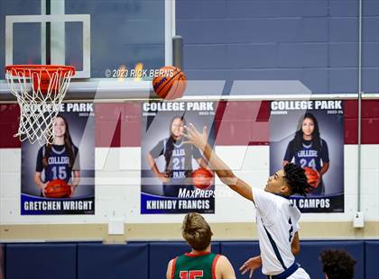 Thumbnail 2 in College Park vs The Woodlands photogallery.