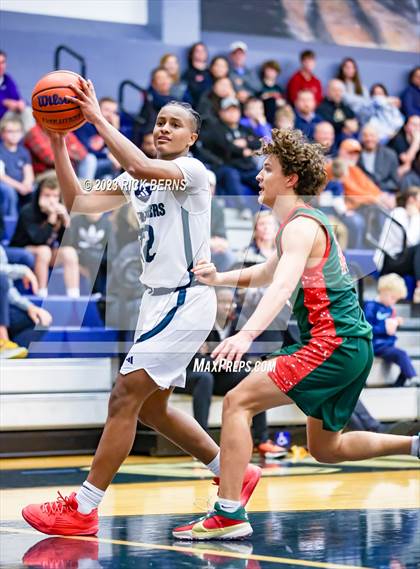 Thumbnail 2 in College Park vs The Woodlands photogallery.