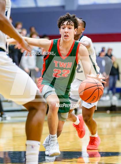 Thumbnail 2 in College Park vs The Woodlands photogallery.