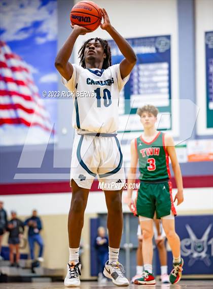 Thumbnail 2 in College Park vs The Woodlands photogallery.