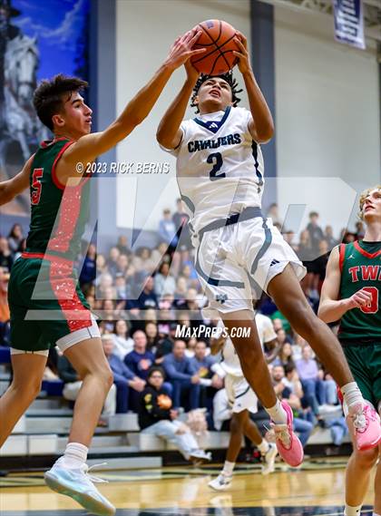 Thumbnail 2 in College Park vs The Woodlands photogallery.