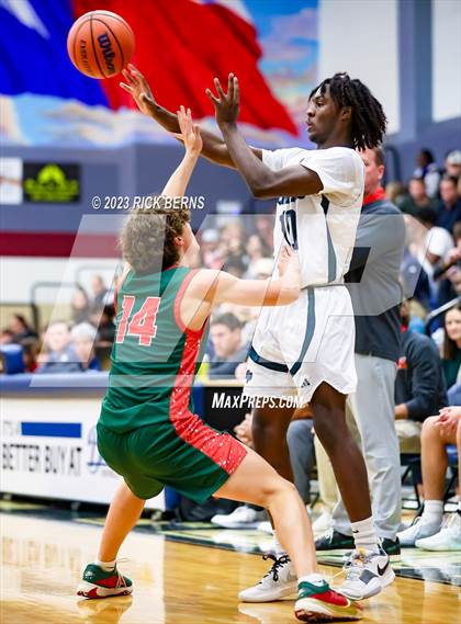 Thumbnail 3 in College Park vs The Woodlands photogallery.