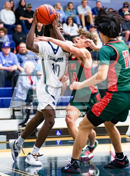 Thumbnail 3 in College Park vs The Woodlands photogallery.