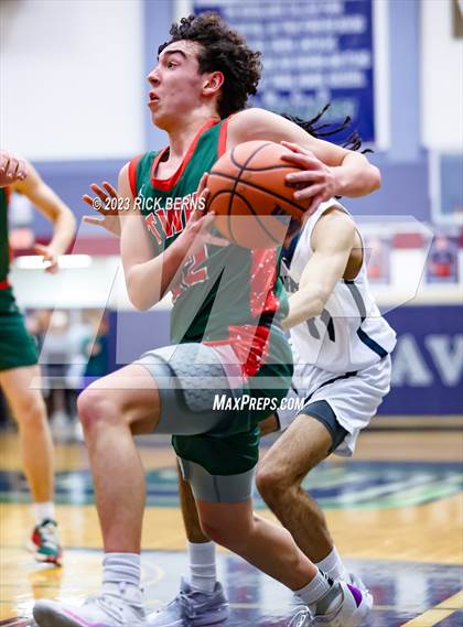Thumbnail 1 in College Park vs The Woodlands photogallery.