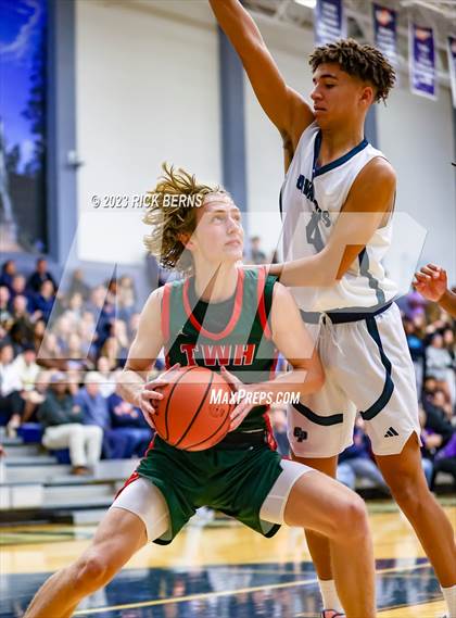 Thumbnail 2 in College Park vs The Woodlands photogallery.