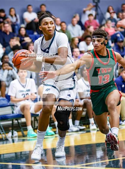 Thumbnail 3 in College Park vs The Woodlands photogallery.