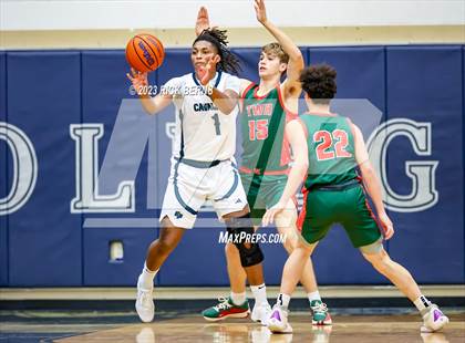 Thumbnail 3 in College Park vs The Woodlands photogallery.