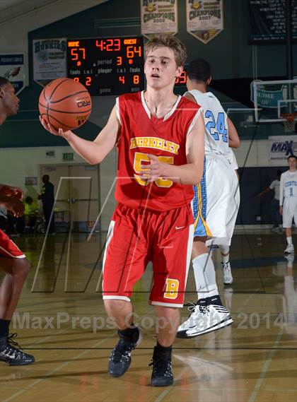 Thumbnail 3 in Center vs. Berkeley (Adidas Challenge) photogallery.