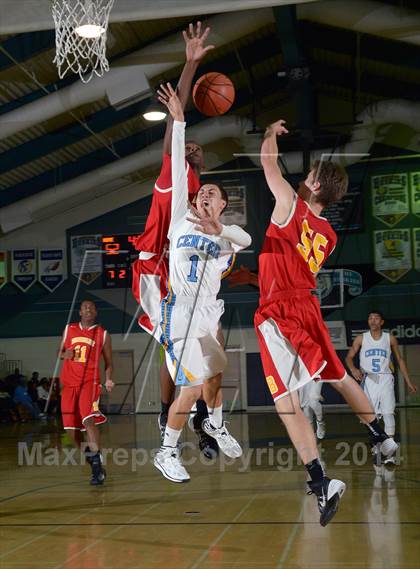 Thumbnail 2 in Center vs. Berkeley (Adidas Challenge) photogallery.