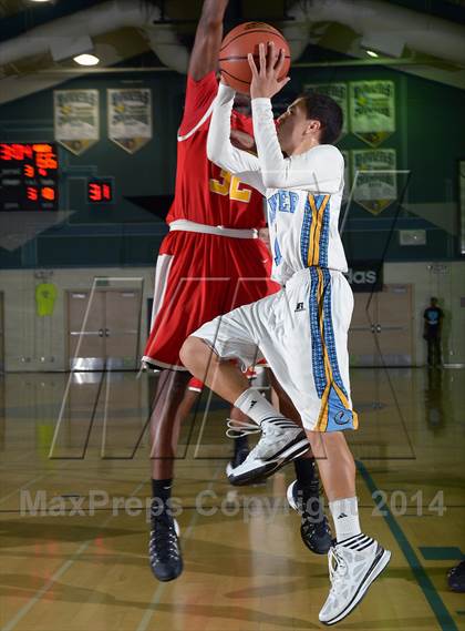 Thumbnail 3 in Center vs. Berkeley (Adidas Challenge) photogallery.