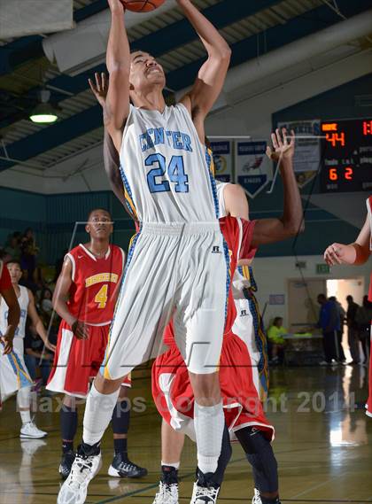 Thumbnail 2 in Center vs. Berkeley (Adidas Challenge) photogallery.