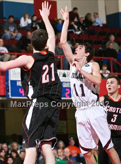 Thumbnail 2 in Albertus Magnus vs. Croton-Harmon (Class B Semifinal) photogallery.