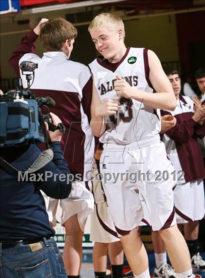 Thumbnail 3 in Albertus Magnus vs. Croton-Harmon (Class B Semifinal) photogallery.