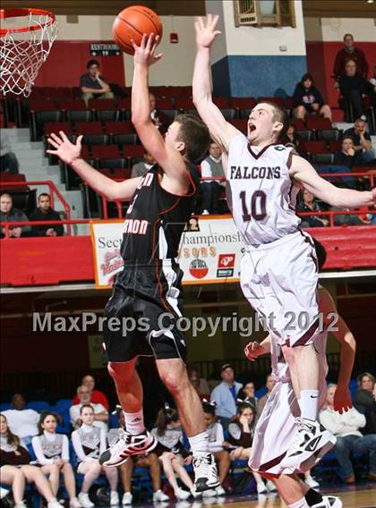 Thumbnail 1 in Albertus Magnus vs. Croton-Harmon (Class B Semifinal) photogallery.