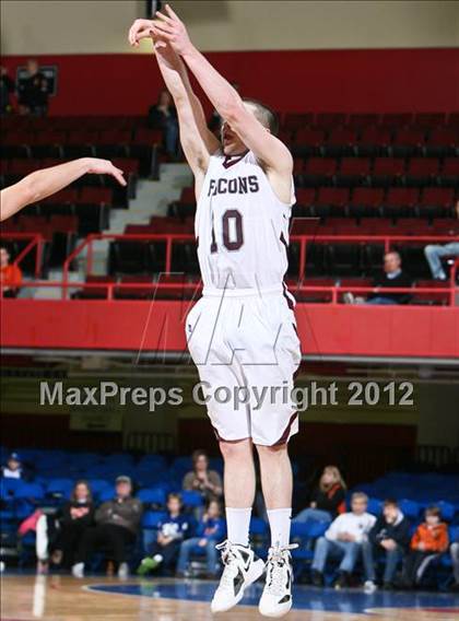Thumbnail 1 in Albertus Magnus vs. Croton-Harmon (Class B Semifinal) photogallery.