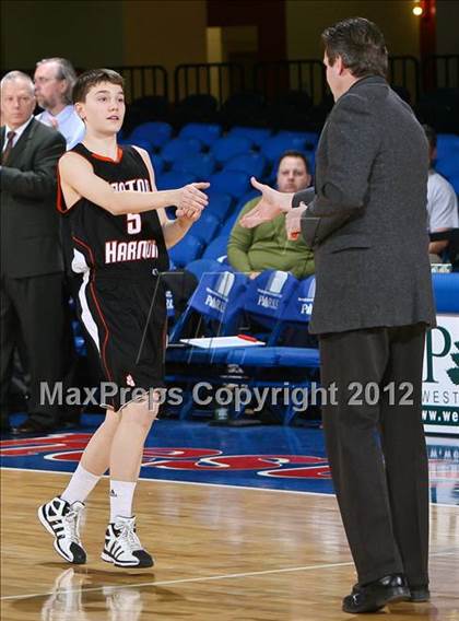 Thumbnail 1 in Albertus Magnus vs. Croton-Harmon (Class B Semifinal) photogallery.