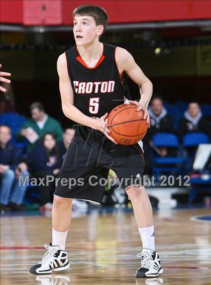 Thumbnail 1 in Albertus Magnus vs. Croton-Harmon (Class B Semifinal) photogallery.
