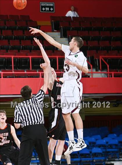 Thumbnail 3 in Albertus Magnus vs. Croton-Harmon (Class B Semifinal) photogallery.