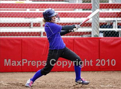 Thumbnail 2 in Lemoore vs. Centennial photogallery.