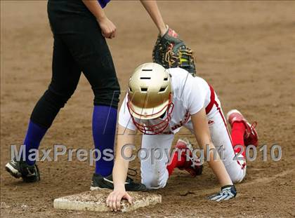 Thumbnail 2 in Lemoore vs. Centennial photogallery.