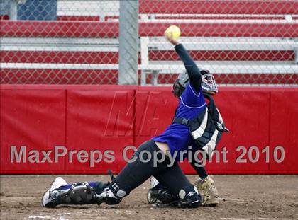 Thumbnail 2 in Lemoore vs. Centennial photogallery.