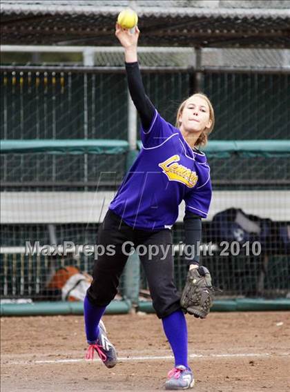 Thumbnail 2 in Lemoore vs. Centennial photogallery.