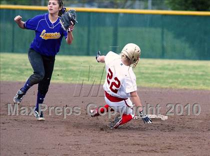 Thumbnail 2 in Lemoore vs. Centennial photogallery.