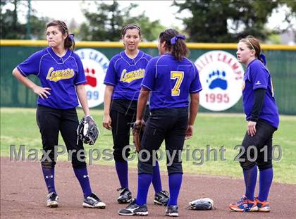 Thumbnail 1 in Lemoore vs. Centennial photogallery.