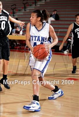 Thumbnail 2 in Stockdale vs. Eastlake (SD Winter Showcase) photogallery.