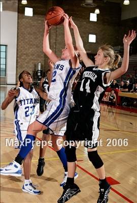 Thumbnail 3 in Stockdale vs. Eastlake (SD Winter Showcase) photogallery.