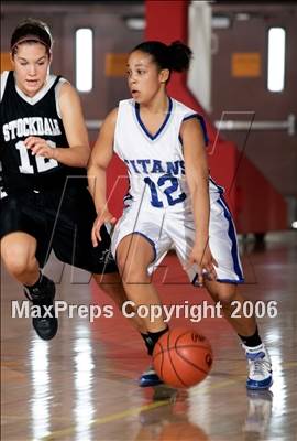 Thumbnail 2 in Stockdale vs. Eastlake (SD Winter Showcase) photogallery.