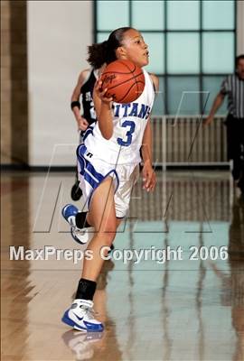 Thumbnail 3 in Stockdale vs. Eastlake (SD Winter Showcase) photogallery.