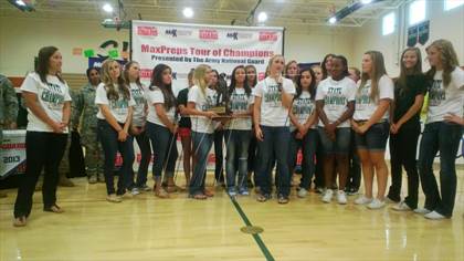 Thumbnail 1 in Campo Verde TOC Ceremony photogallery.