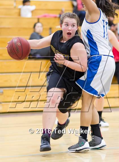 Thumbnail 1 in Wilcox @ Los Altos photogallery.