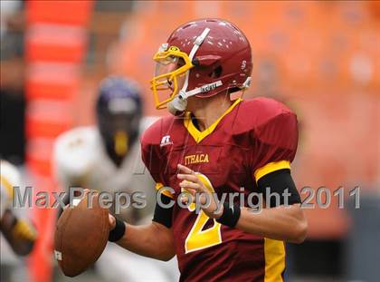Thumbnail 2 in Ithaca vs. Rochester-East (Syracuse Kickoff Classic) photogallery.