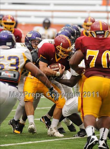 Thumbnail 1 in Ithaca vs. Rochester-East (Syracuse Kickoff Classic) photogallery.