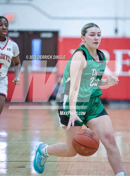 Thumbnail 1 in Farmingdale vs Freeport (Section 8 Class AAA Quartfinals) photogallery.