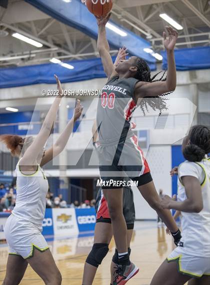 Thumbnail 3 in Sidwell Friends vs. DeSoto photogallery.