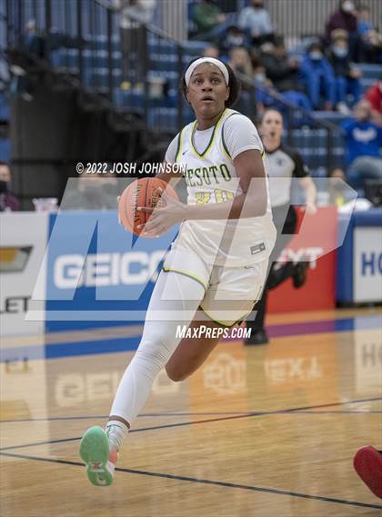 Thumbnail 3 in Sidwell Friends vs. DeSoto photogallery.