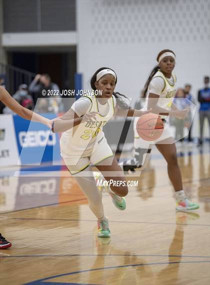 Thumbnail 1 in Sidwell Friends vs. DeSoto photogallery.