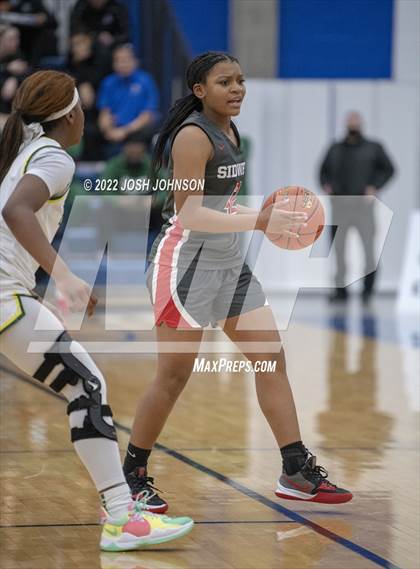 Thumbnail 1 in Sidwell Friends vs. DeSoto photogallery.