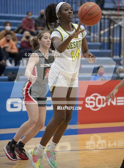 Thumbnail 1 in Sidwell Friends vs. DeSoto photogallery.
