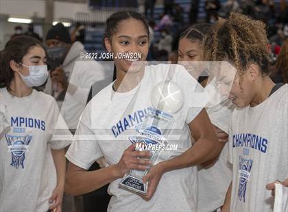 Thumbnail 1 in Sidwell Friends vs. DeSoto photogallery.