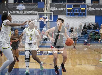 Thumbnail 3 in Sidwell Friends vs. DeSoto photogallery.