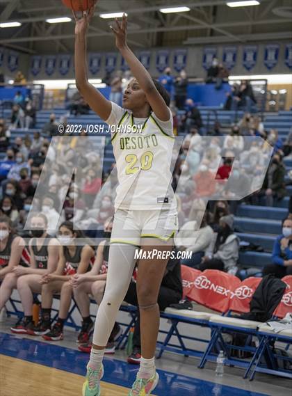 Thumbnail 3 in Sidwell Friends vs. DeSoto photogallery.